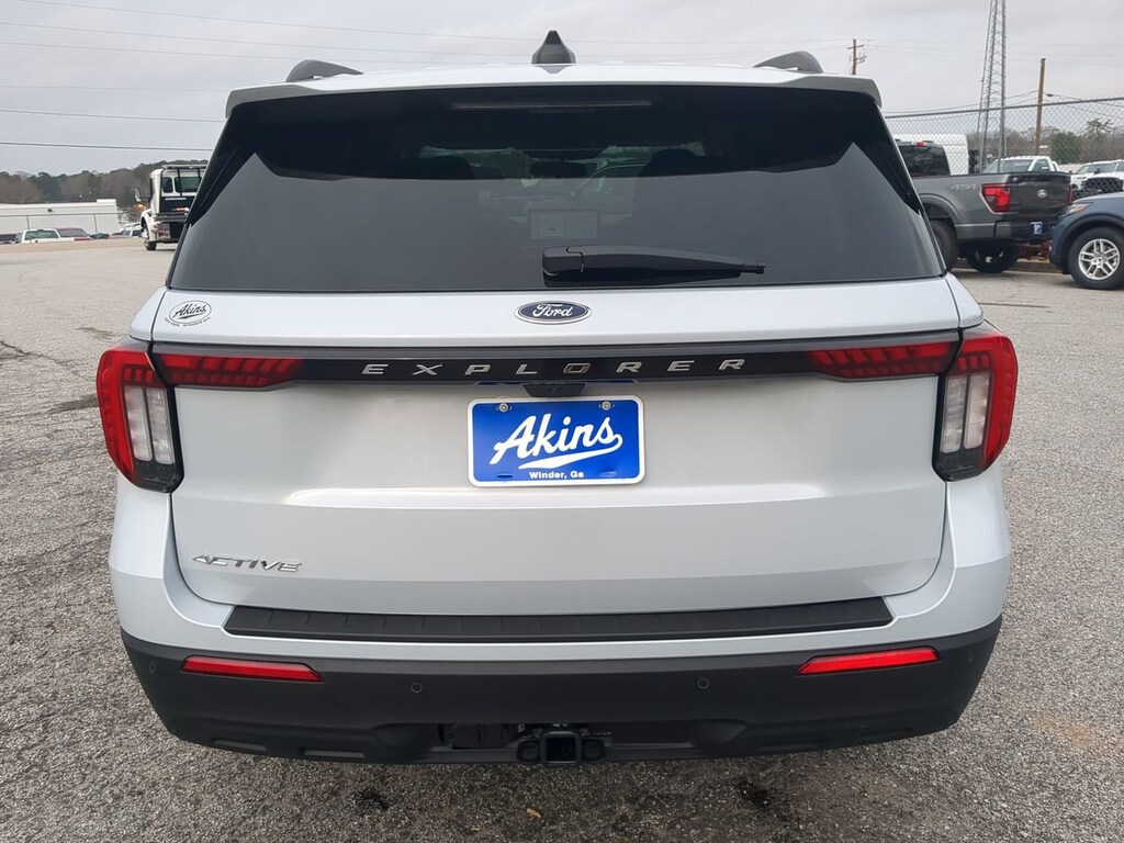 New 2026 Ford Explorer Active w/200A Pkg SUV