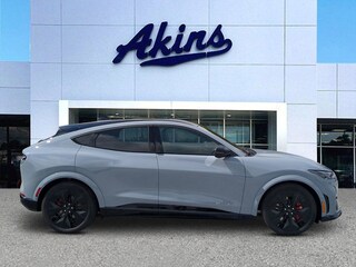 2025 Ford Mustang Mach-E GT CROSSOVERS