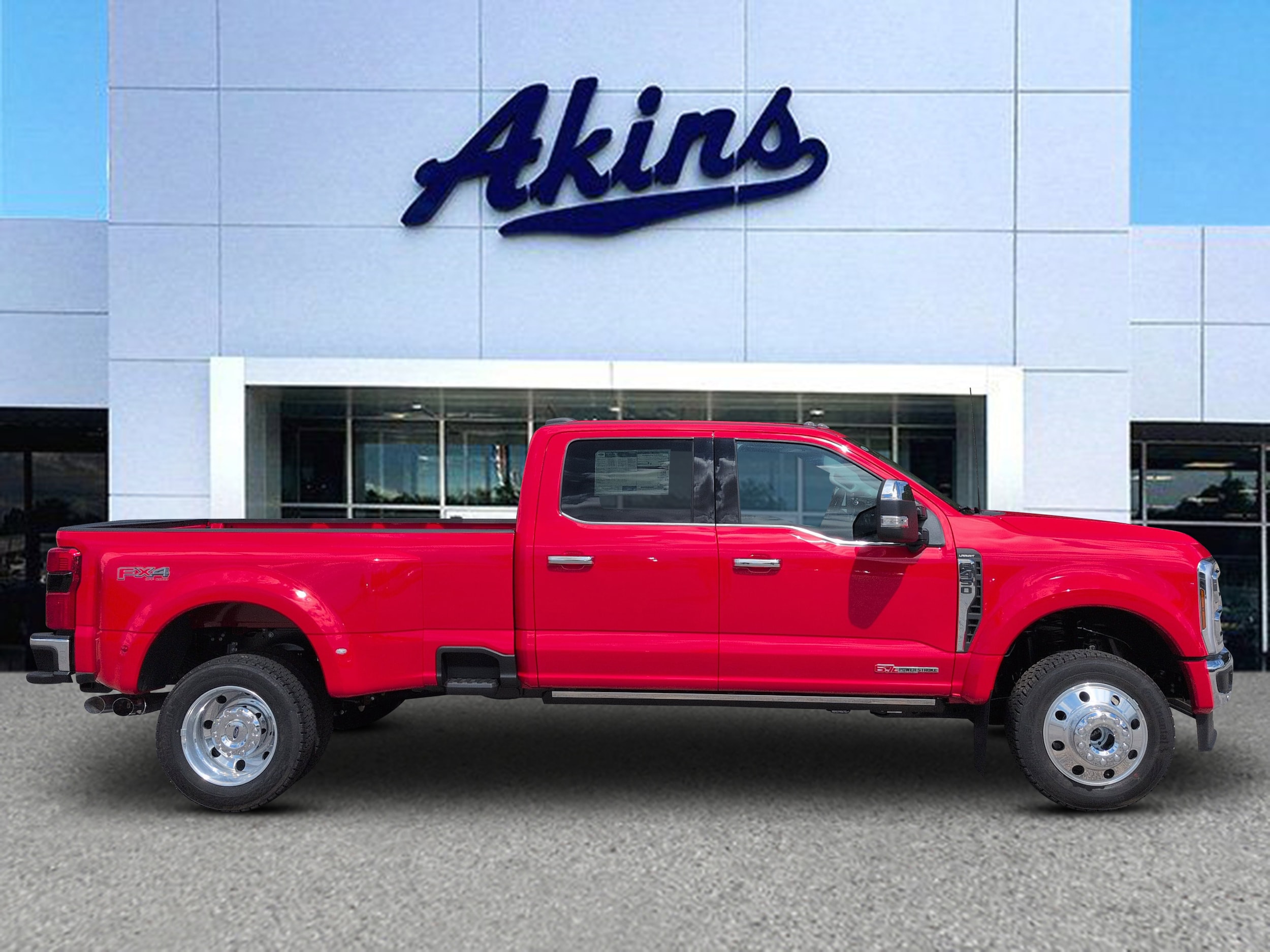 2026 Ford F-450 Super Duty Lariat