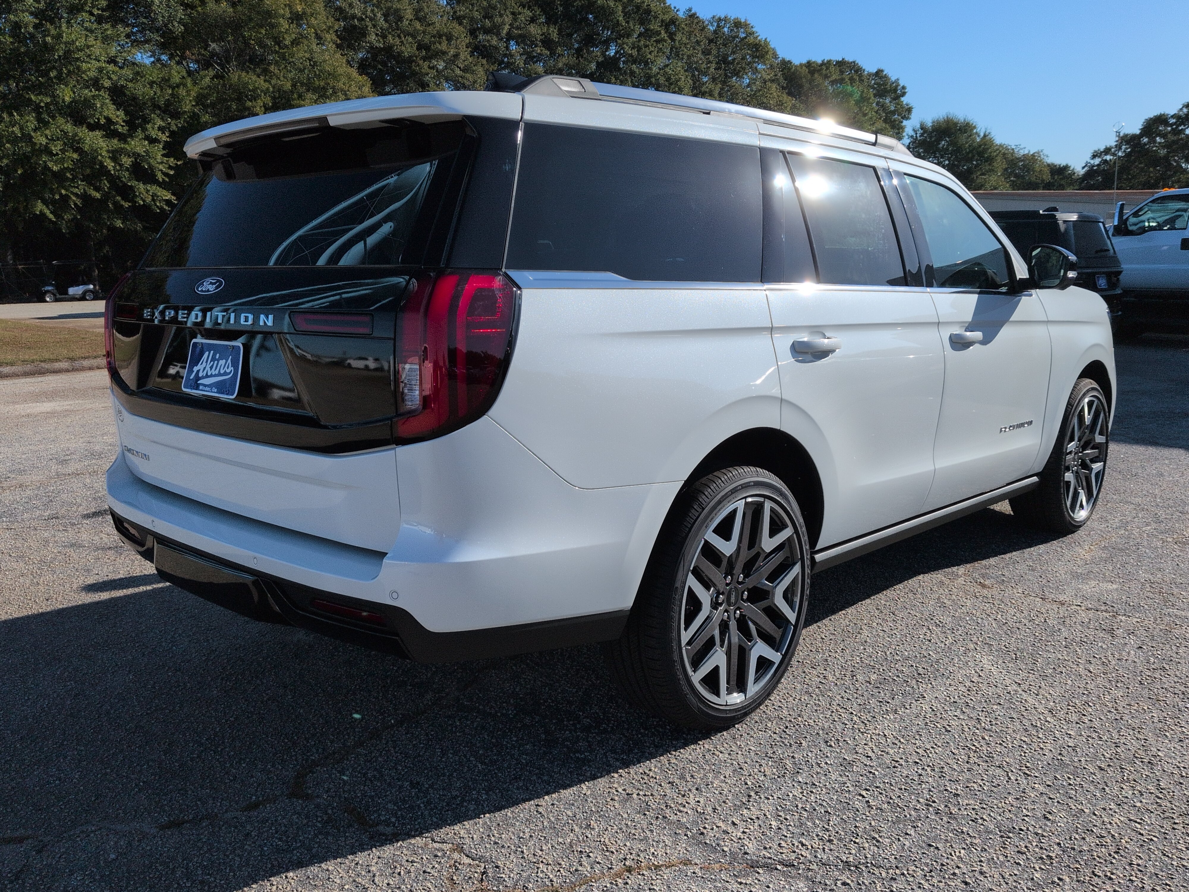 New 2027 Ford Expedition Platinum SUV