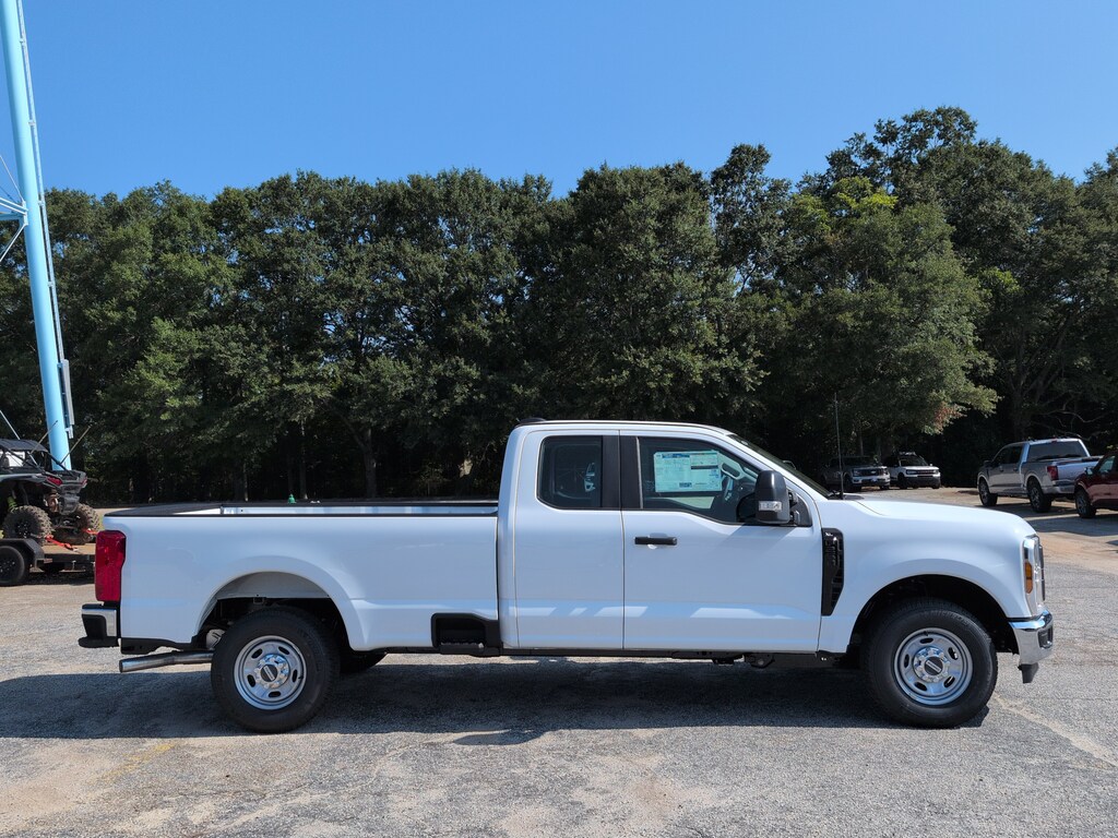 New 2027 Ford Super Duty F-250 SRW XL TRUCK