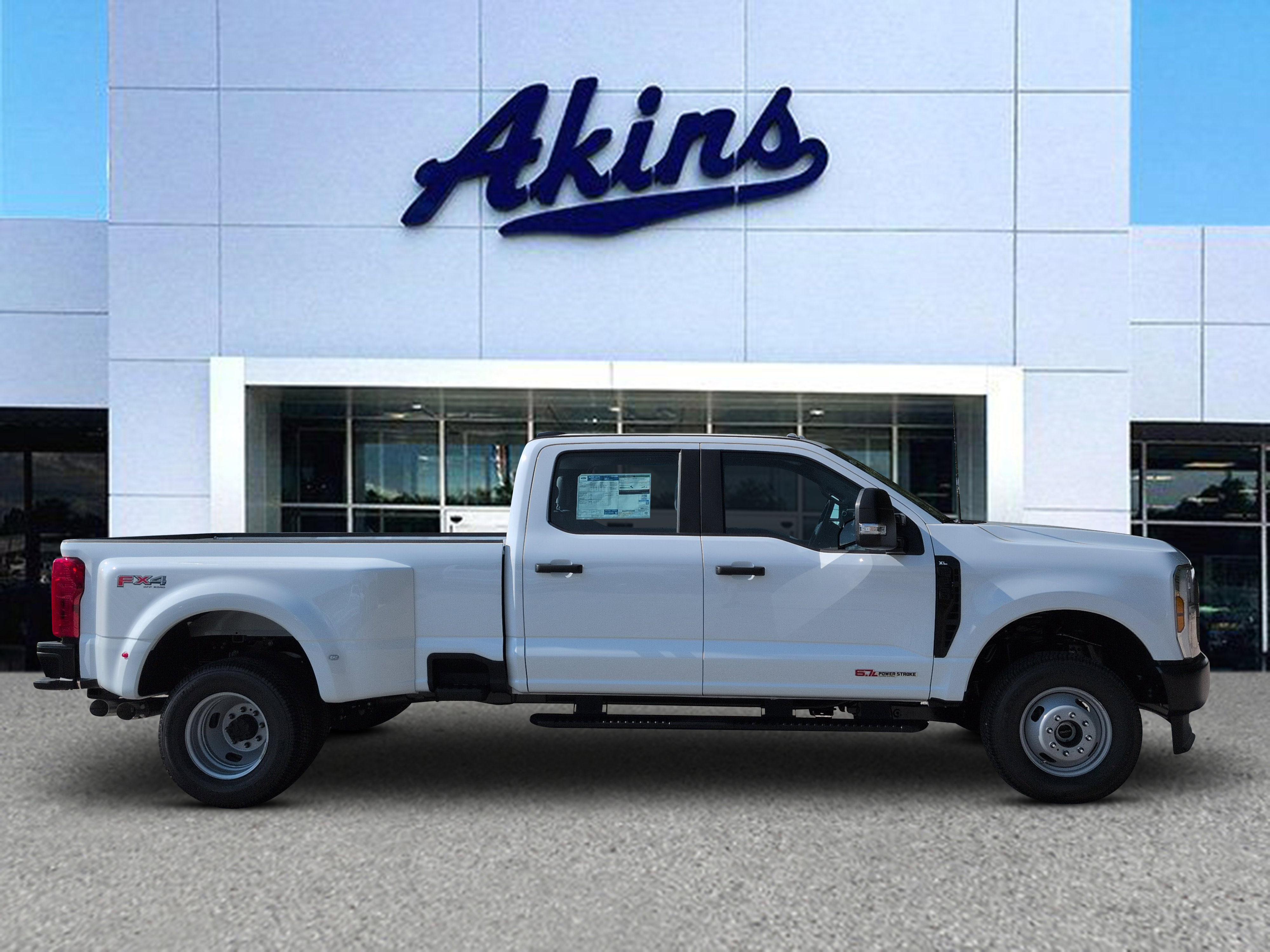  Ford Super Duty F-350 DRW
