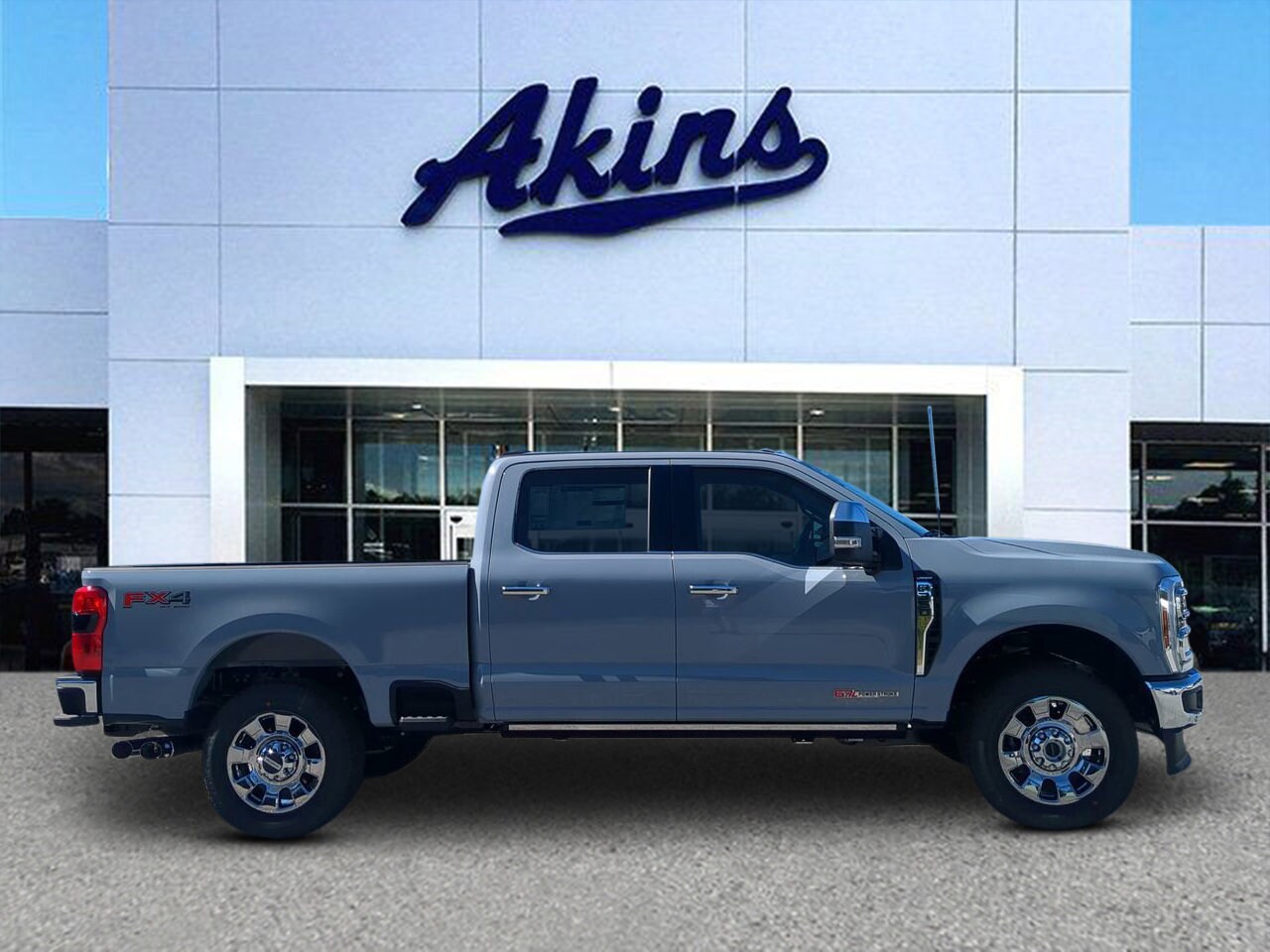 2026 Ford F-350 Super Duty Lariat's photo