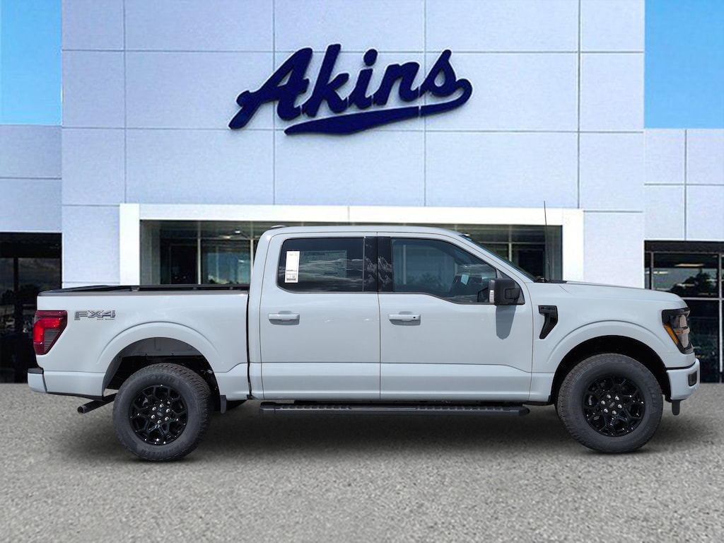 New 2026 Ford F-150 XLT TRUCK