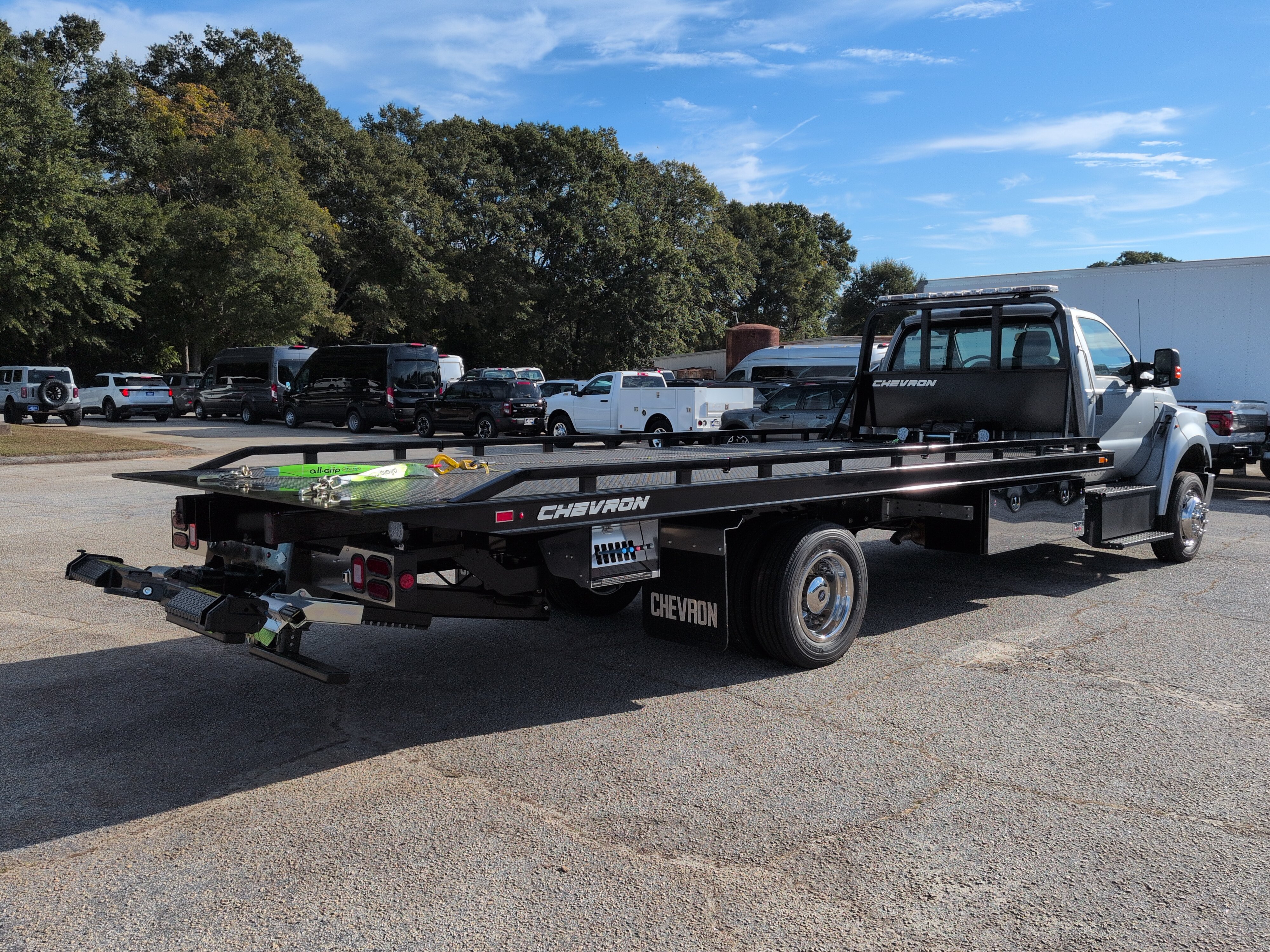 New 2027 Ford F-650 TRUCK