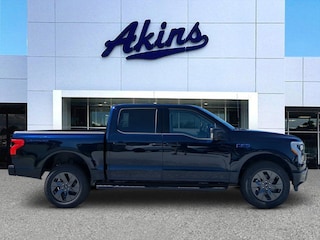 2025 Ford F-150 Lightning Flash TRUCK