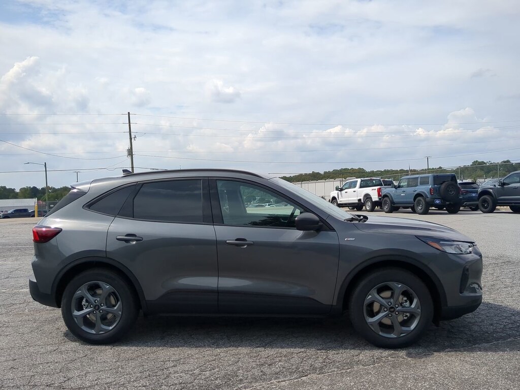 New 2026 Ford Escape ST-Line SUV