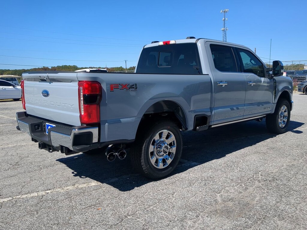 New 2026 Ford Super Duty F-250 SRW LARIAT TRUCK