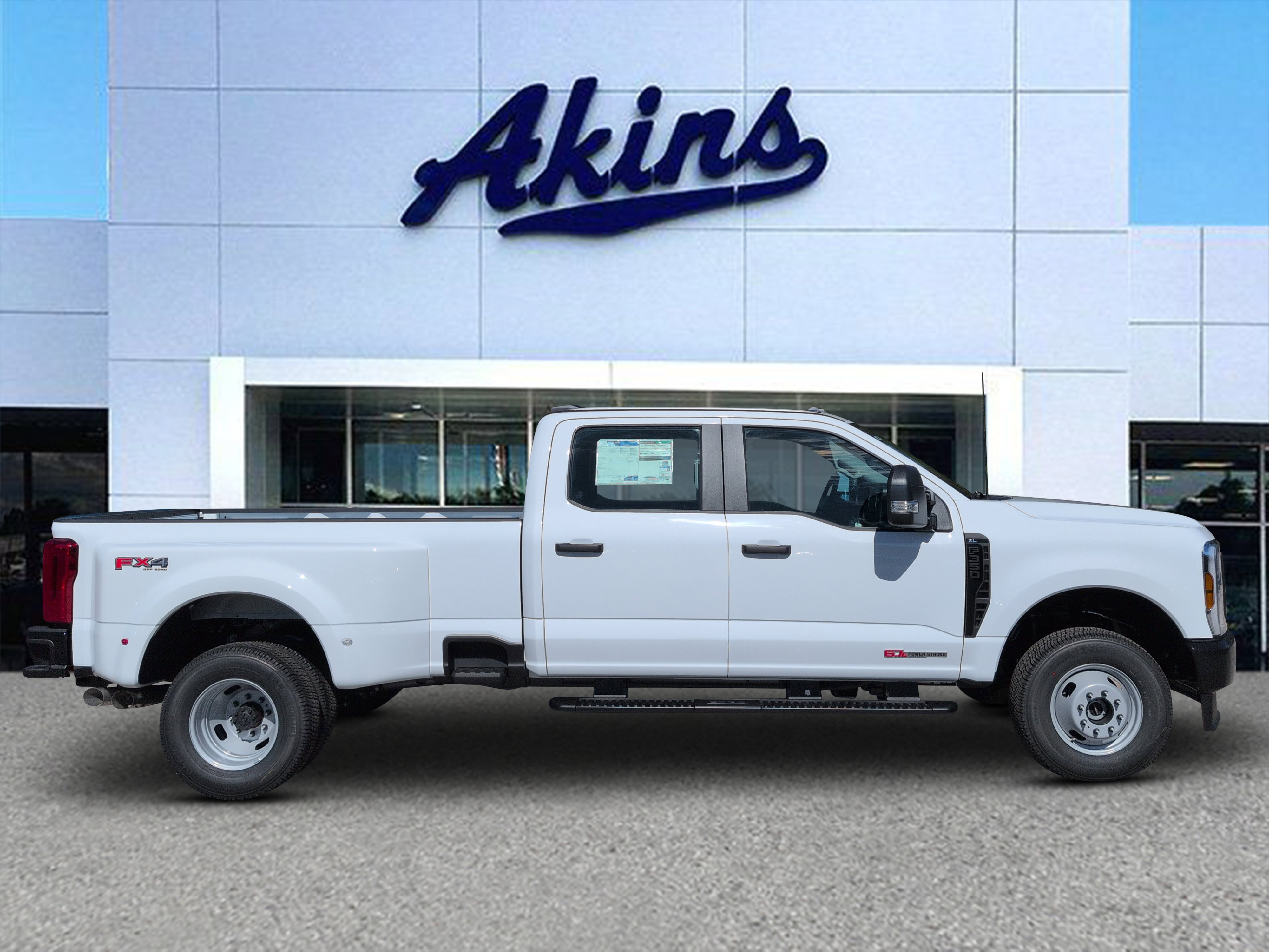  Ford Super Duty F-350 DRW