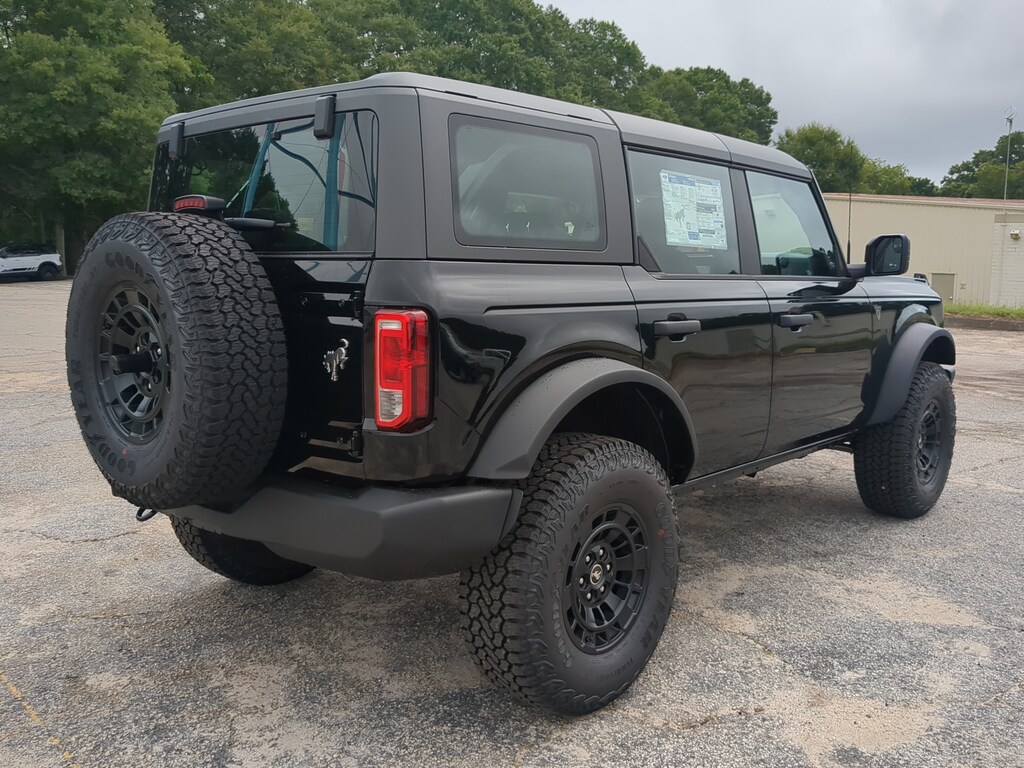 New 2026 Ford Bronco SUV