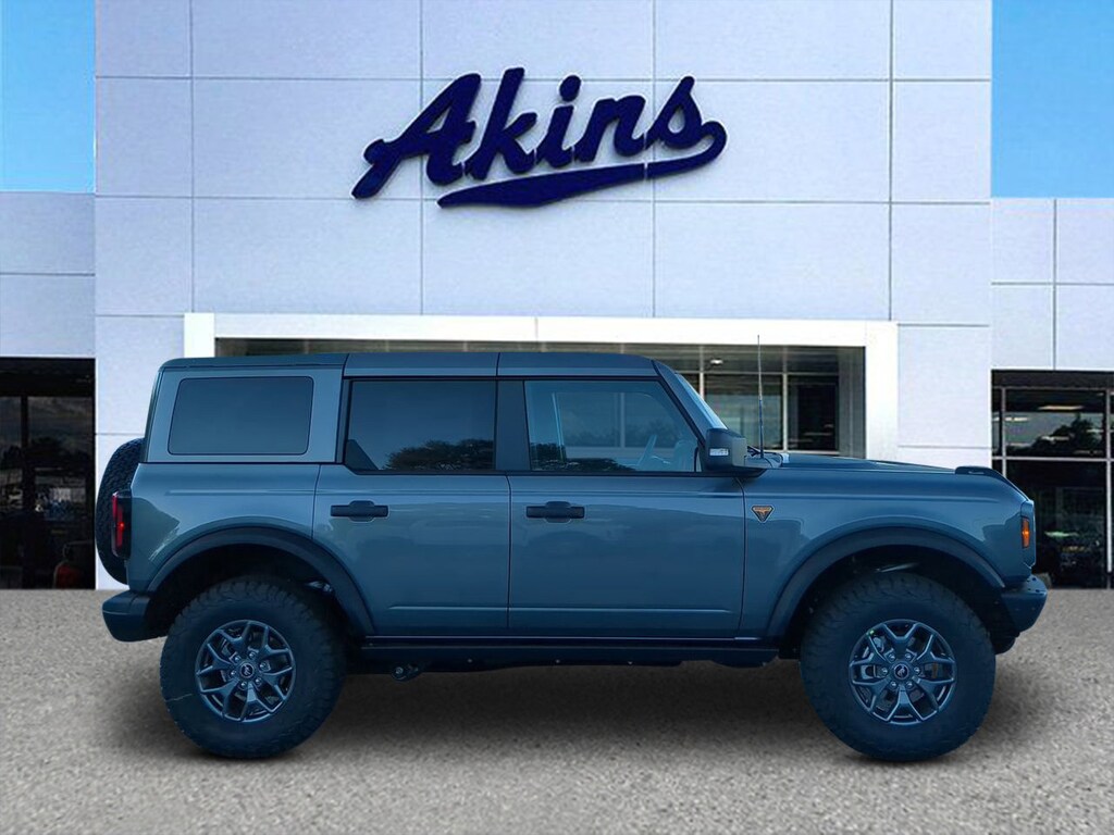 New 2025 Ford Bronco Badlands SUV
