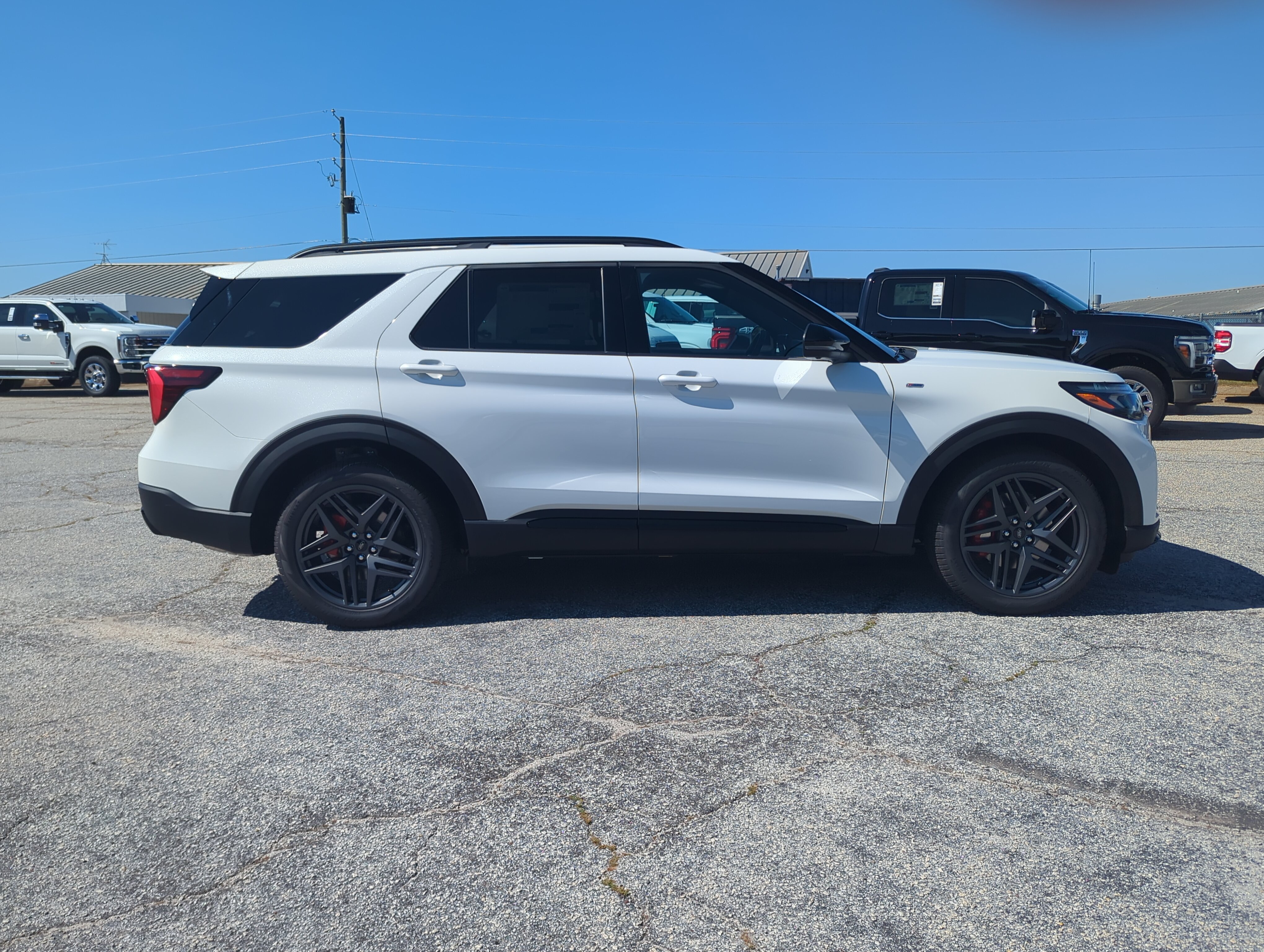 New 2026 Ford Explorer ST-Line SUV