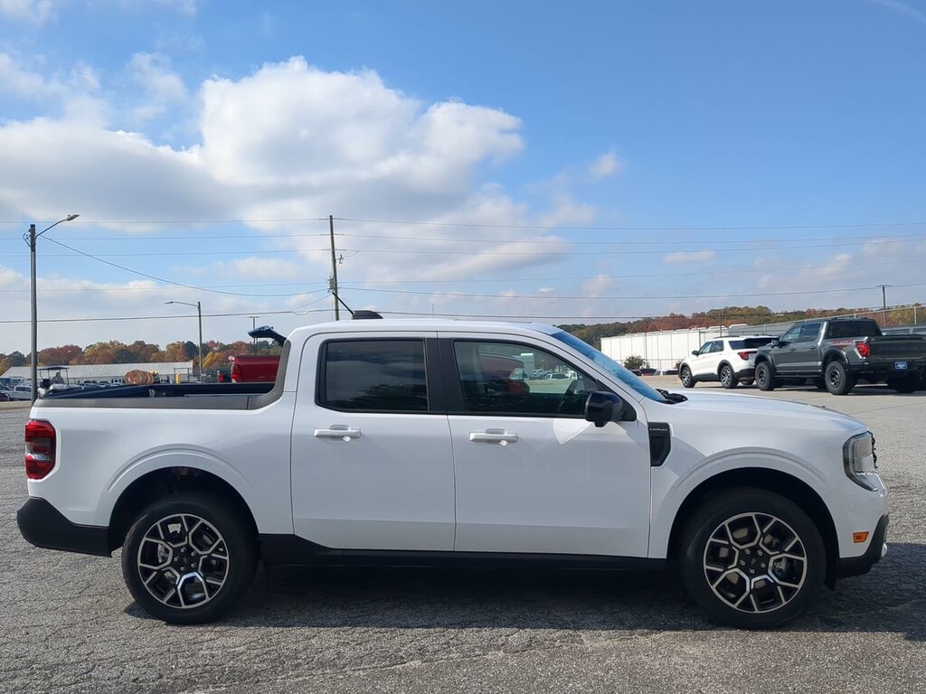 New 2025 Ford Maverick LARIAT TRUCK