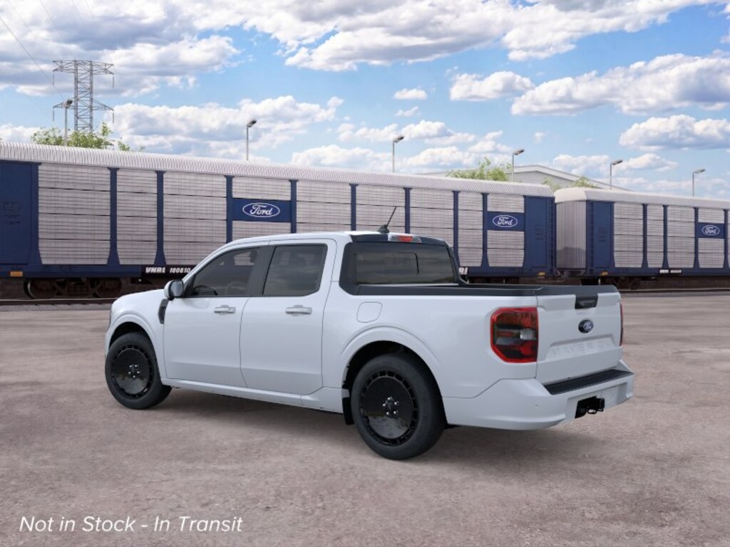 New 2026 Ford Maverick Lobo TRUCK