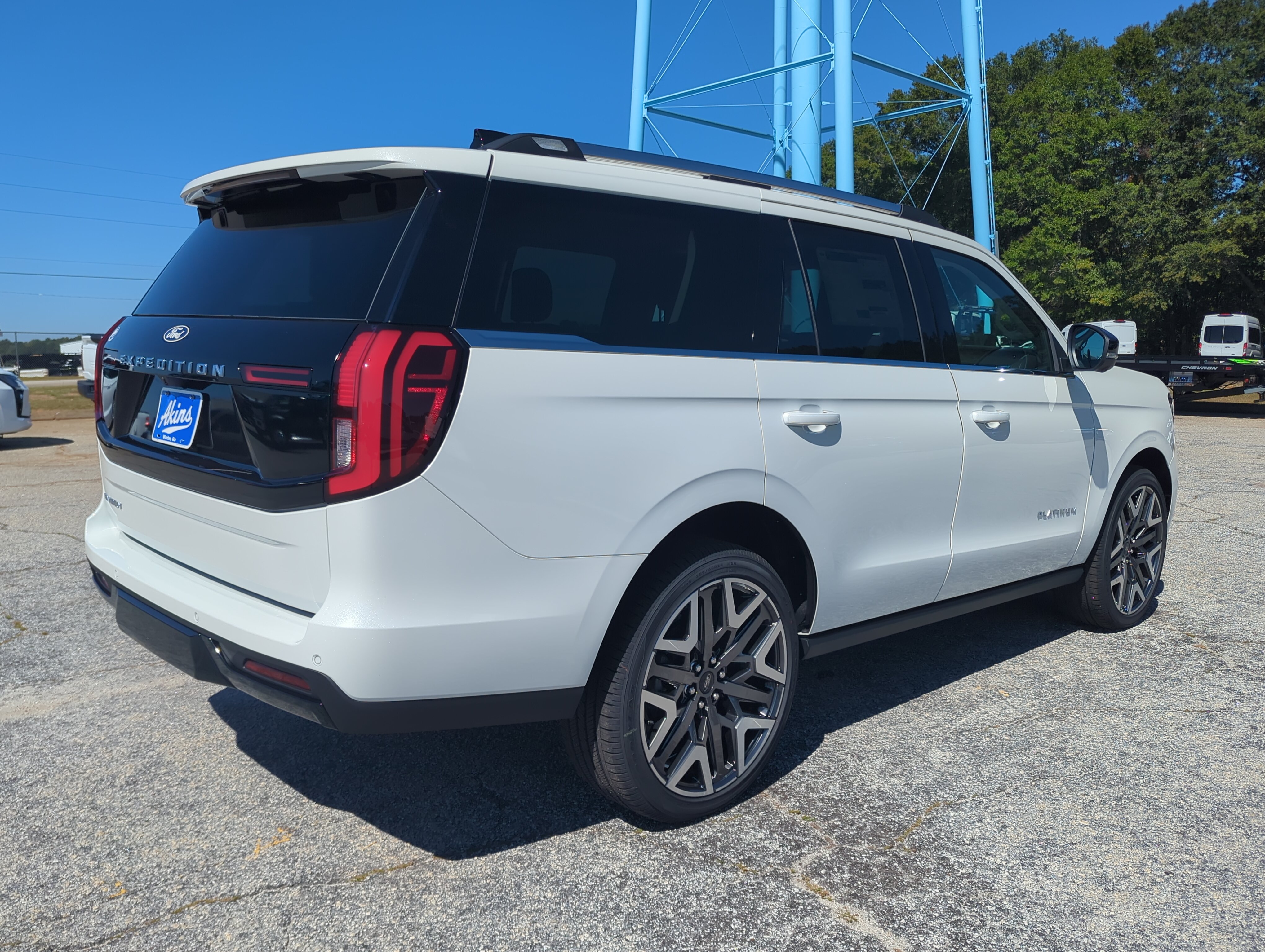 New 2027 Ford Expedition Platinum SUV