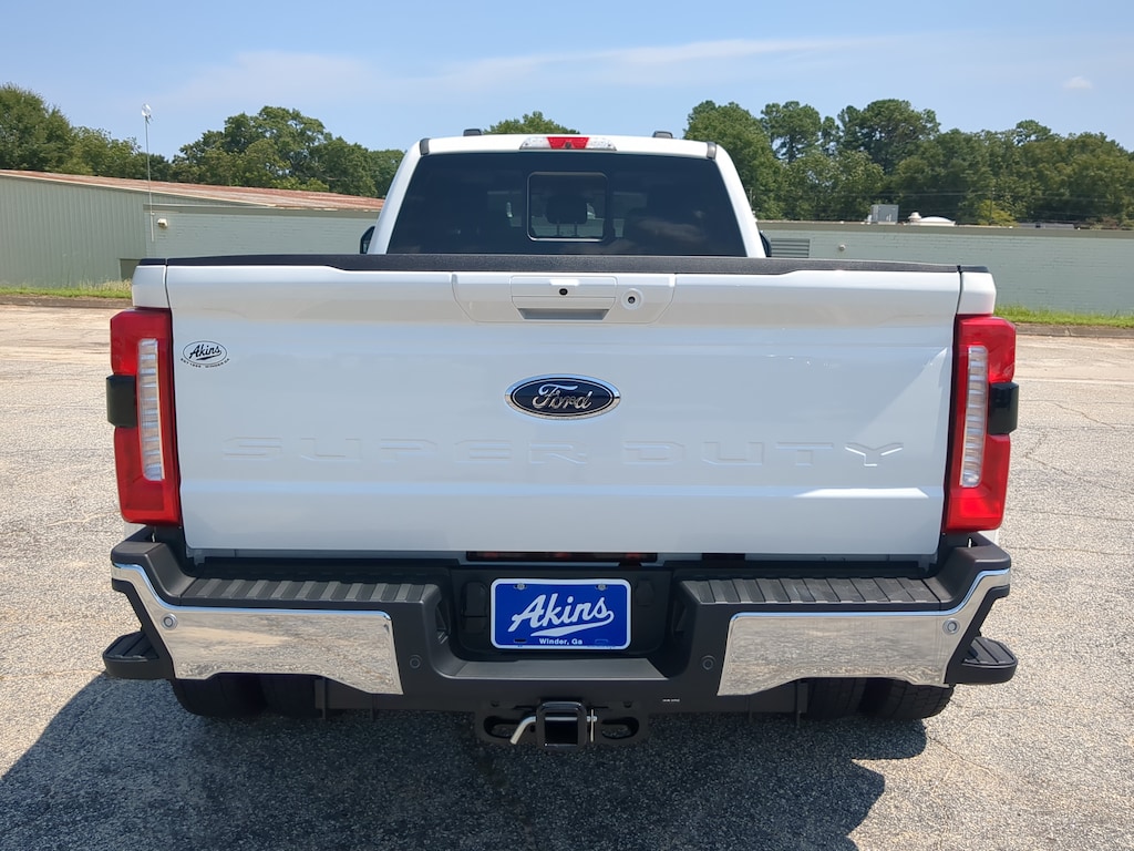 New 2026 Ford Super Duty F-450 DRW Lariat TRUCK