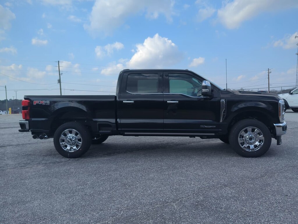 New 2025 Ford Super Duty F-250 SRW LARIAT TRUCK