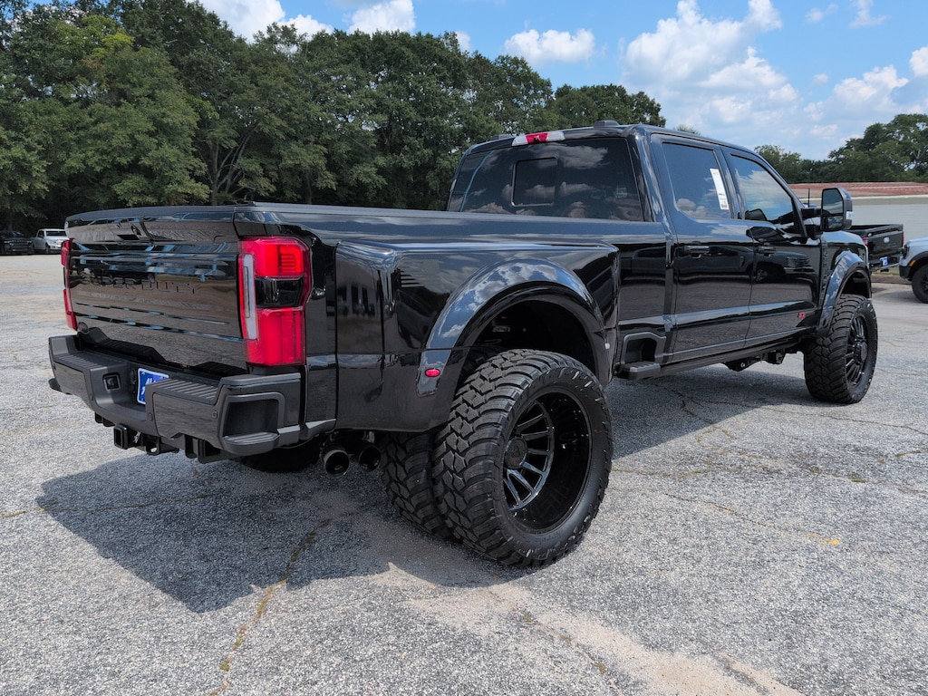 New 2026 Ford Super Duty F-450 DRW Platinum TRUCK