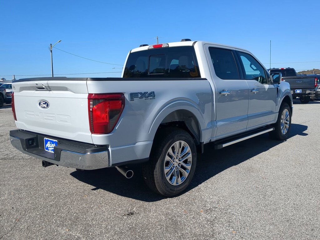 New 2025 Ford F-150 XLT TRUCK