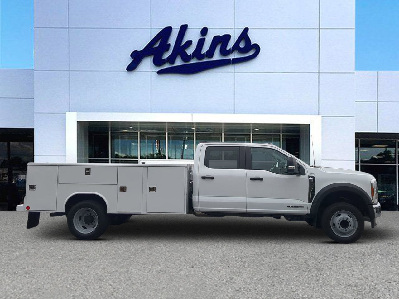2026 Ford F-450 Super Duty Chassis Cab