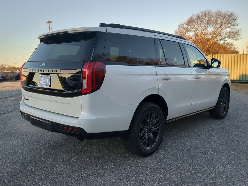 New 2025 Ford Expedition Platinum SUV