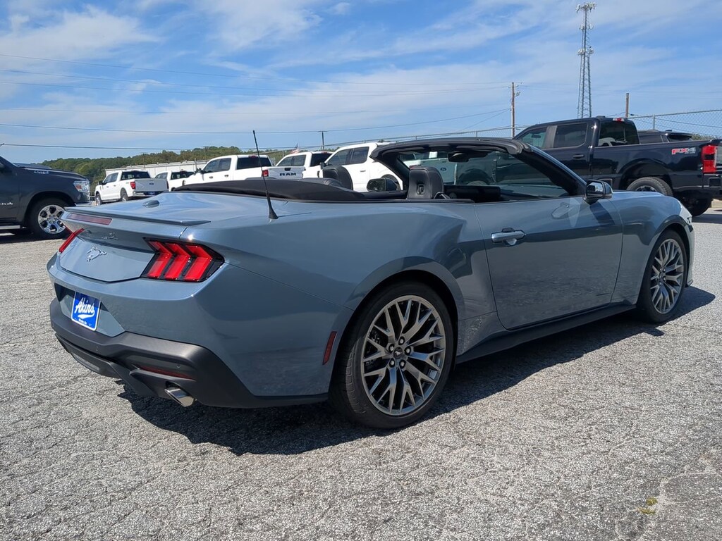 New 2025 Ford Mustang EcoBoost Premium CAR