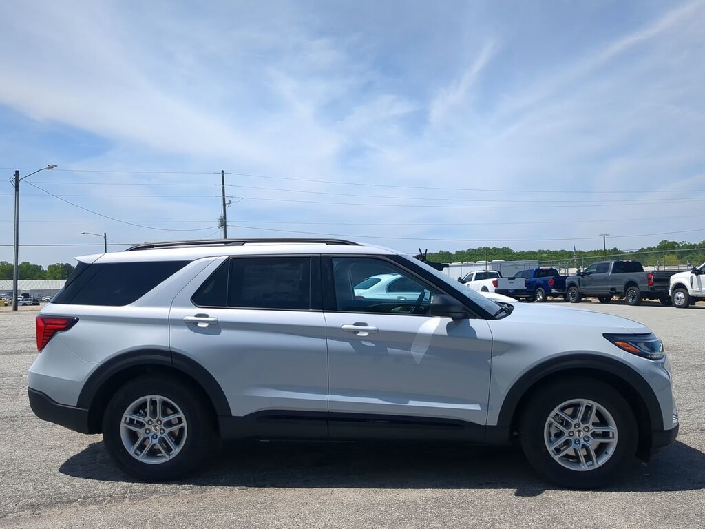 New 2026 Ford Explorer Active SUV