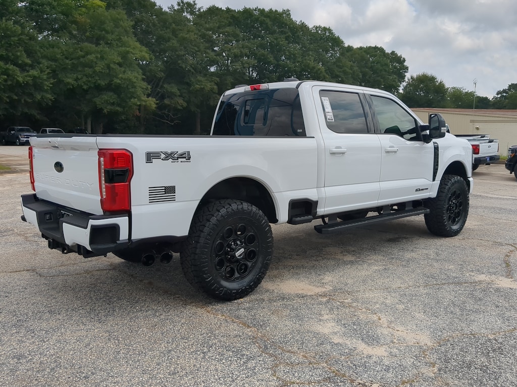 New 2026 Ford Super Duty F-250 SRW LARIAT TRUCK