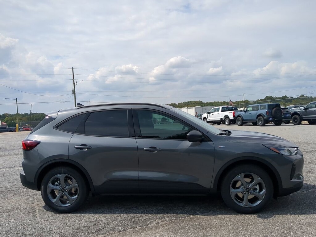New 2026 Ford Escape ST-Line SUV