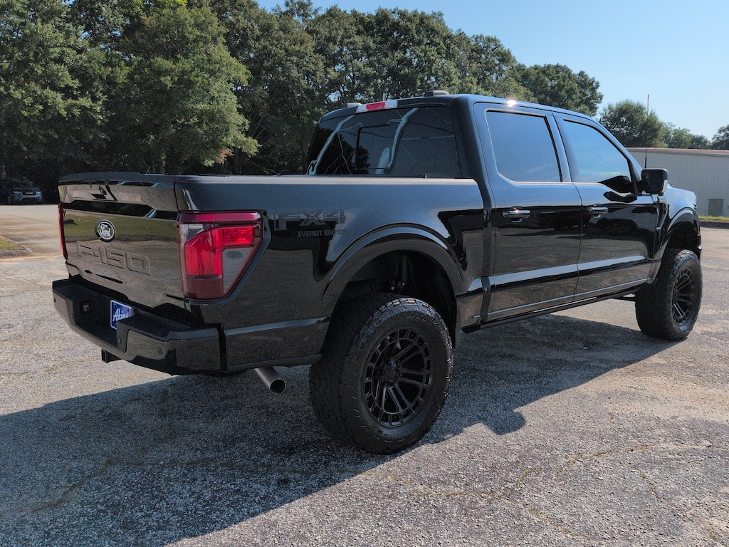 Used 2024 Ford F-150 XLT Crew Cab