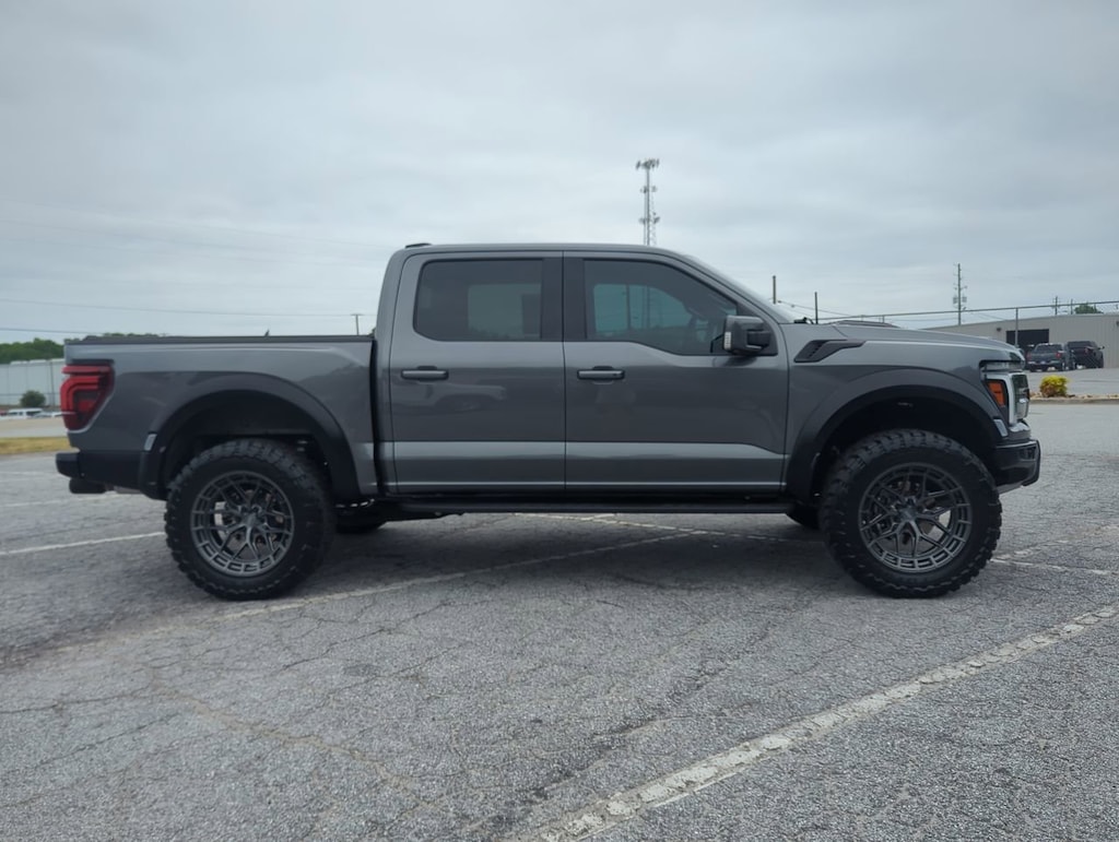 Used 2025 Ford F-150 Raptor Crew Cab Short Bed Truck