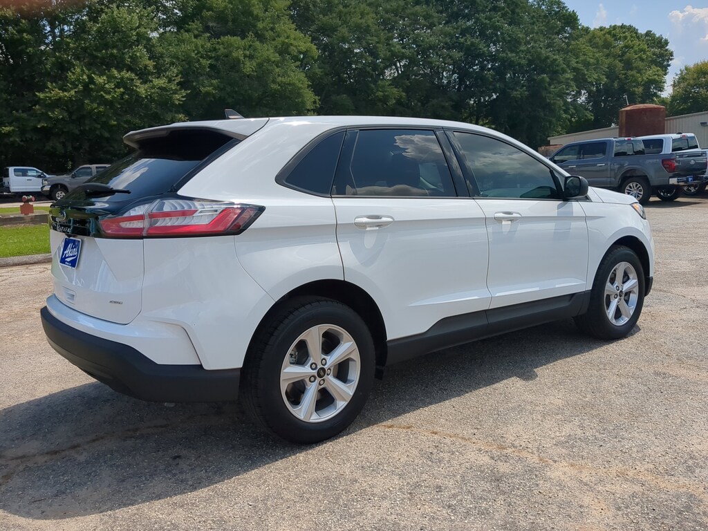 Certified 2024 Ford Edge SE SUV