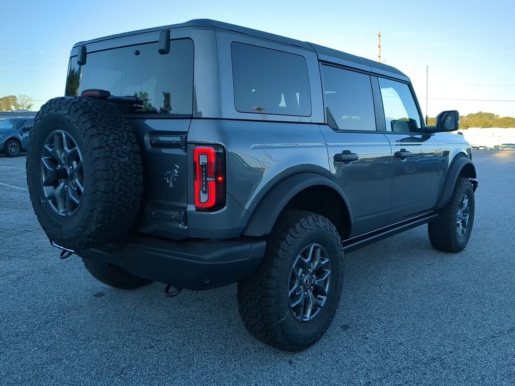 New 2025 Ford Bronco Badlands SUV