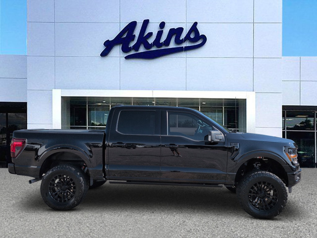 Used 2024 Ford F-150 XLT Crew Cab