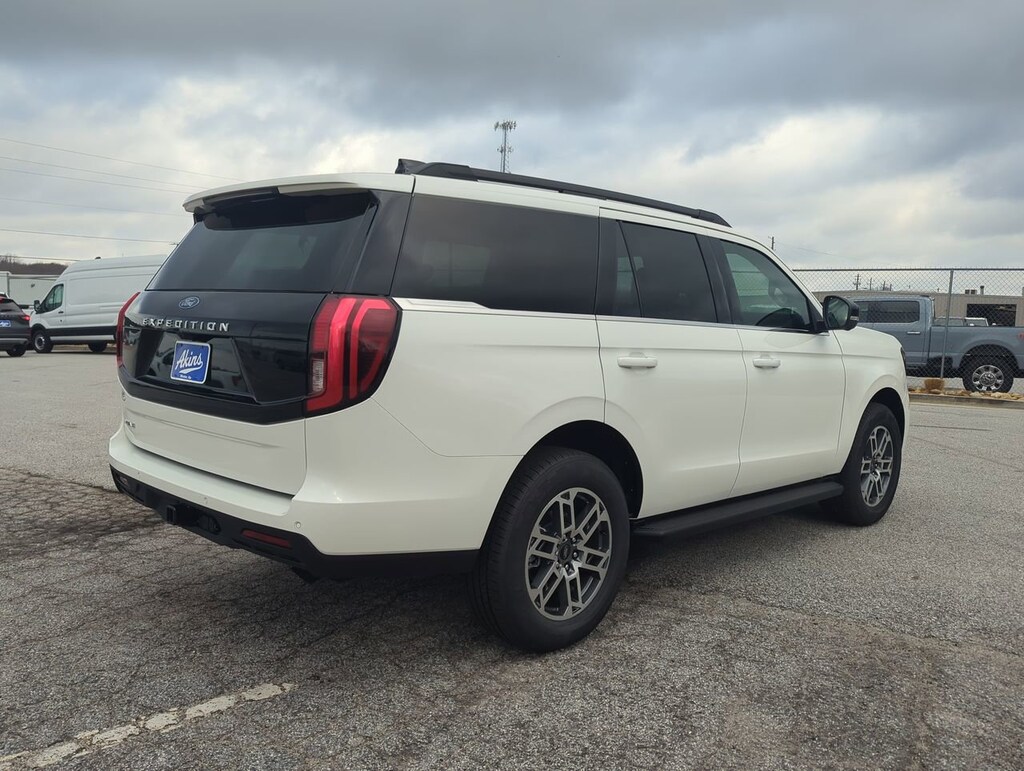 New 2026 Ford Expedition Active SUV