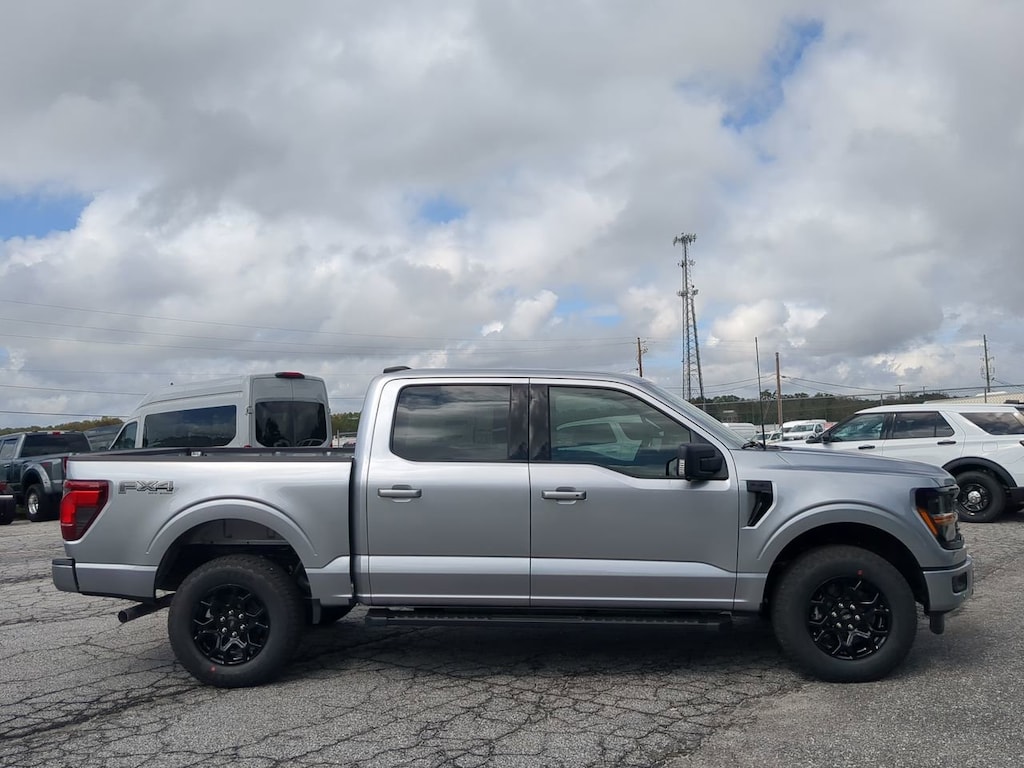 New 2025 Ford F-150 XLT TRUCK