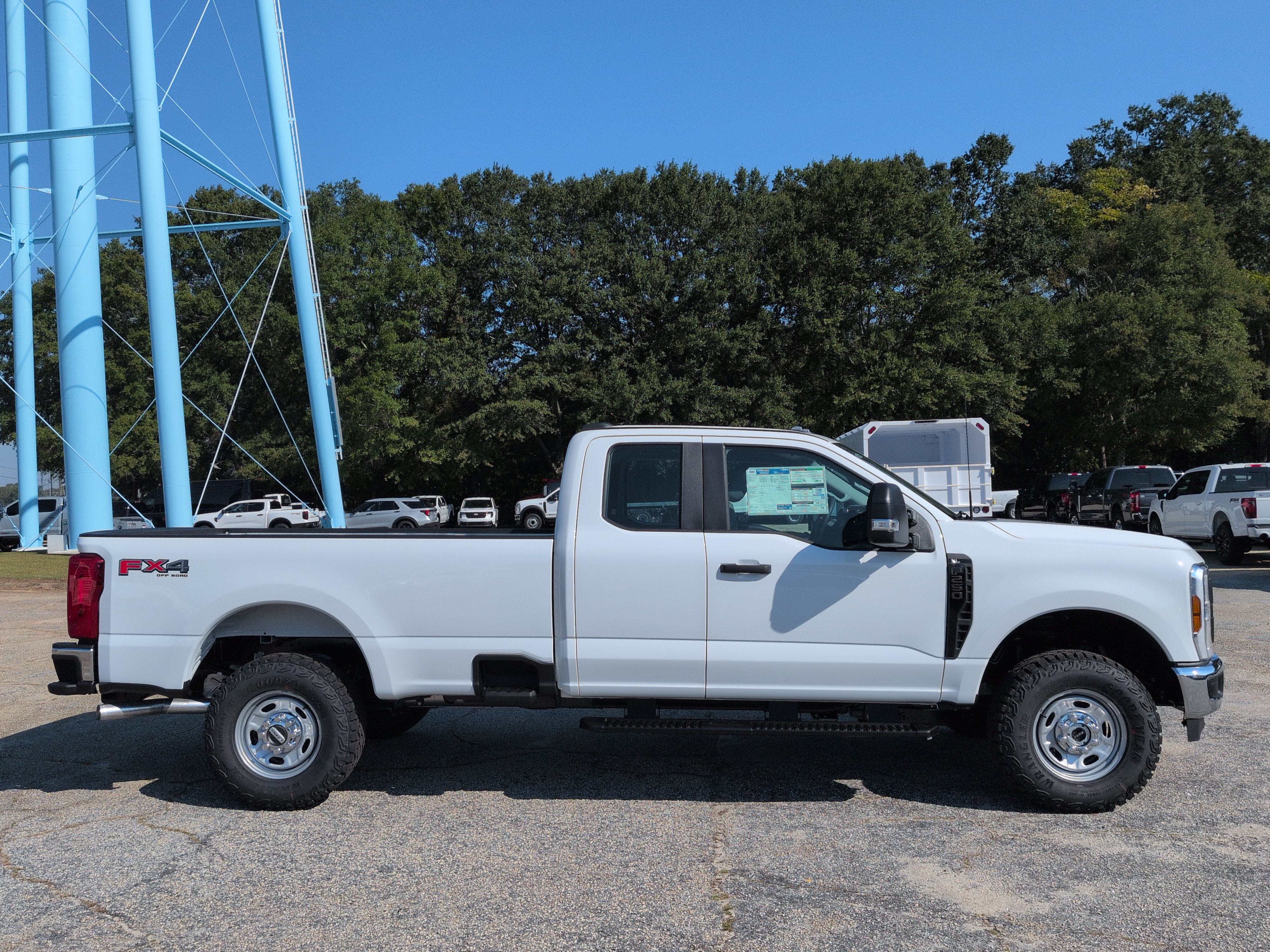 New 2027 Ford Super Duty F-250 SRW XL TRUCK
