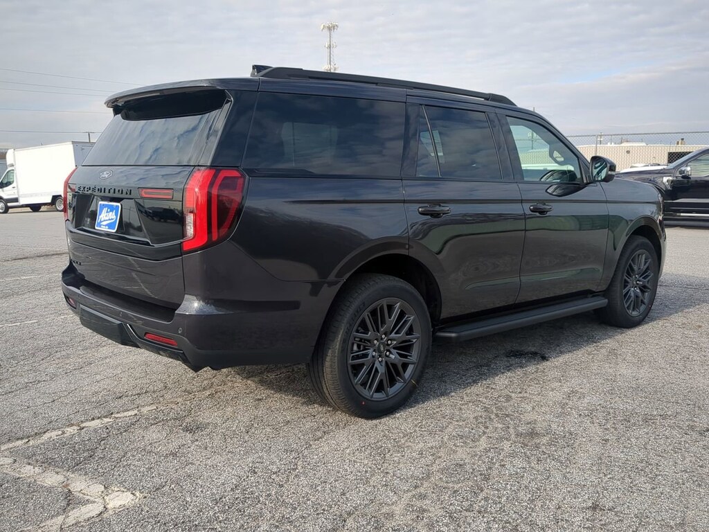 New 2026 Ford Expedition Platinum SUV