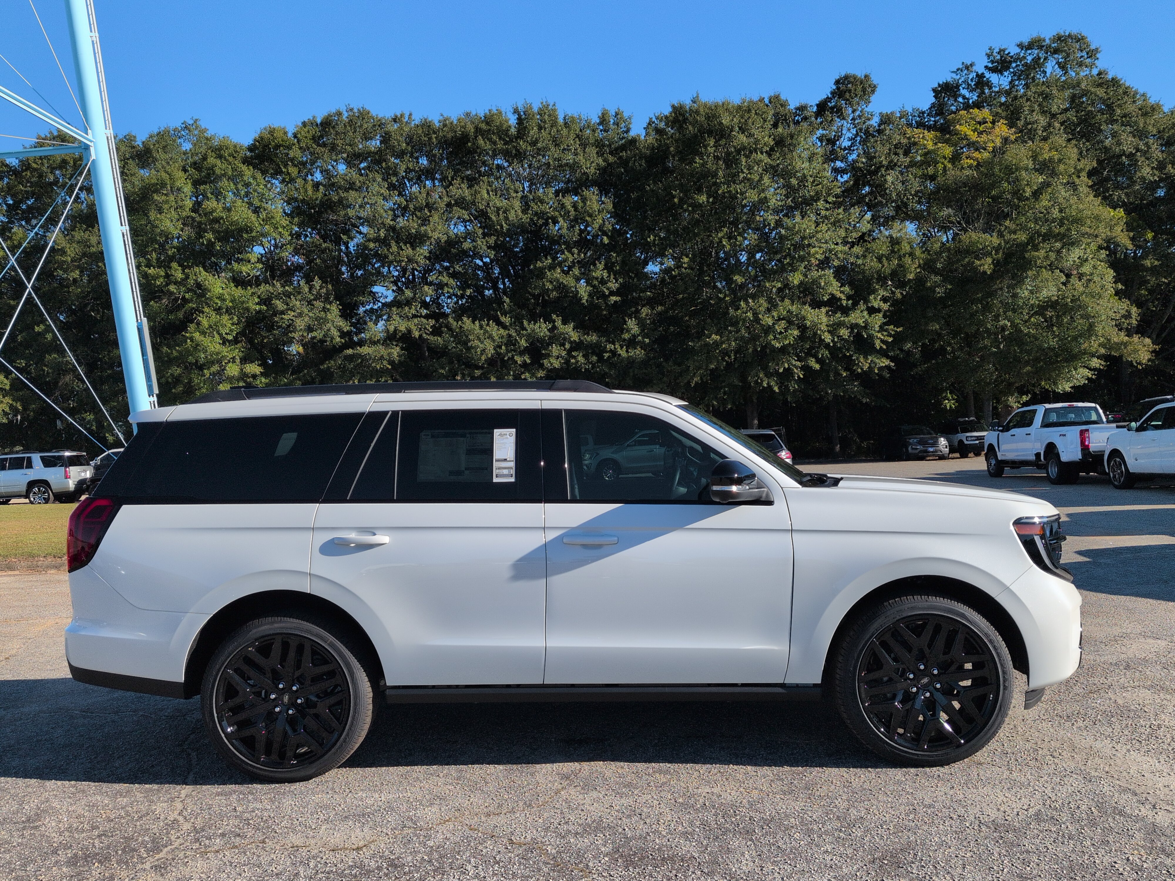 New 2027 Ford Expedition Platinum SUV