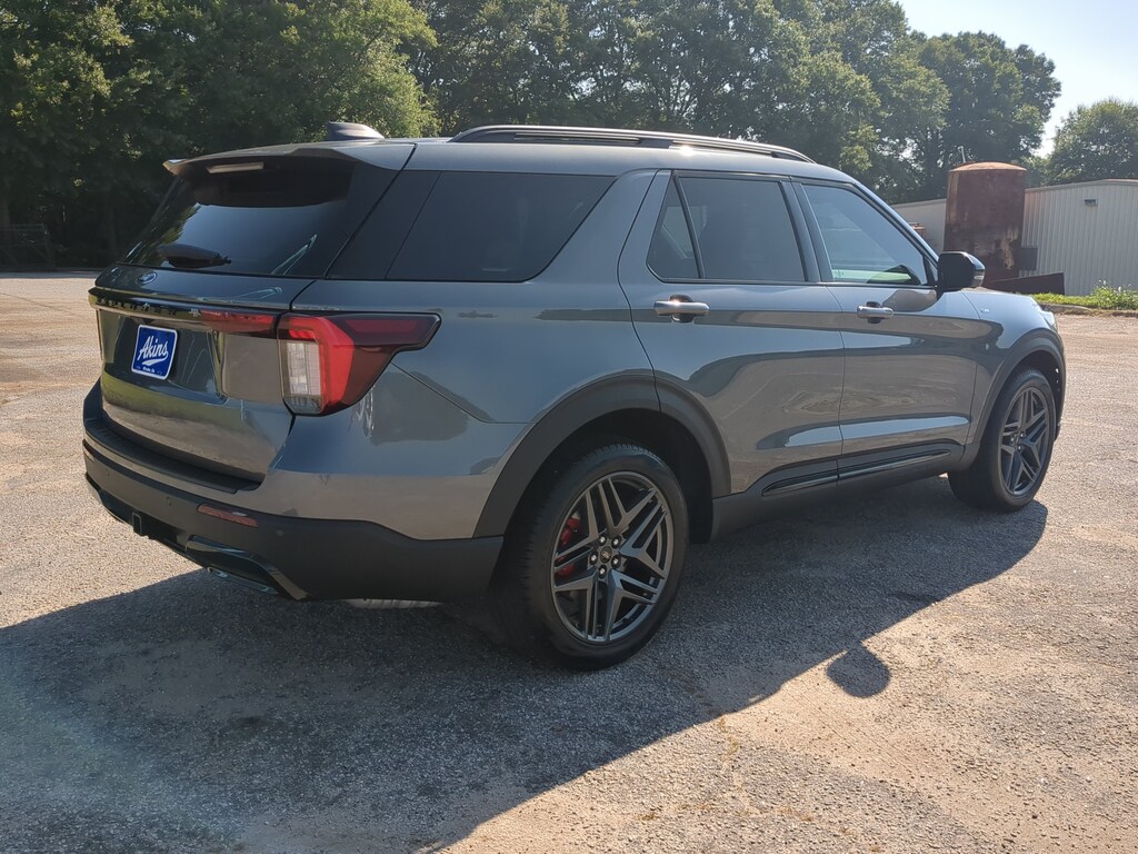 Certified 2025 Ford Explorer ST-Line SUV