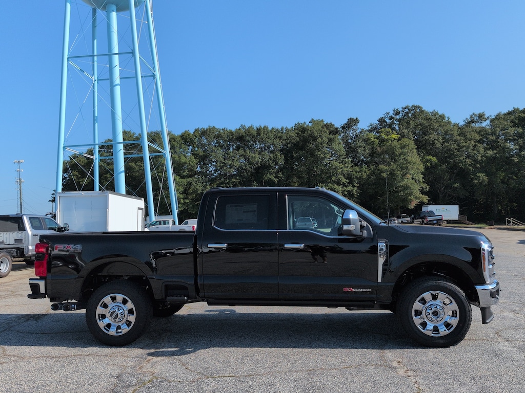 New 2027 Ford Super Duty F-250 SRW LARIAT TRUCK