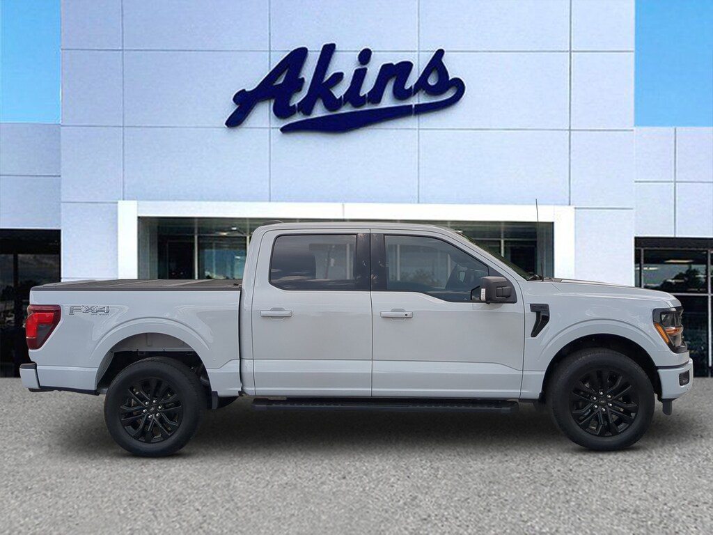 Certified 2024 Ford F-150 XLT CREW CAB