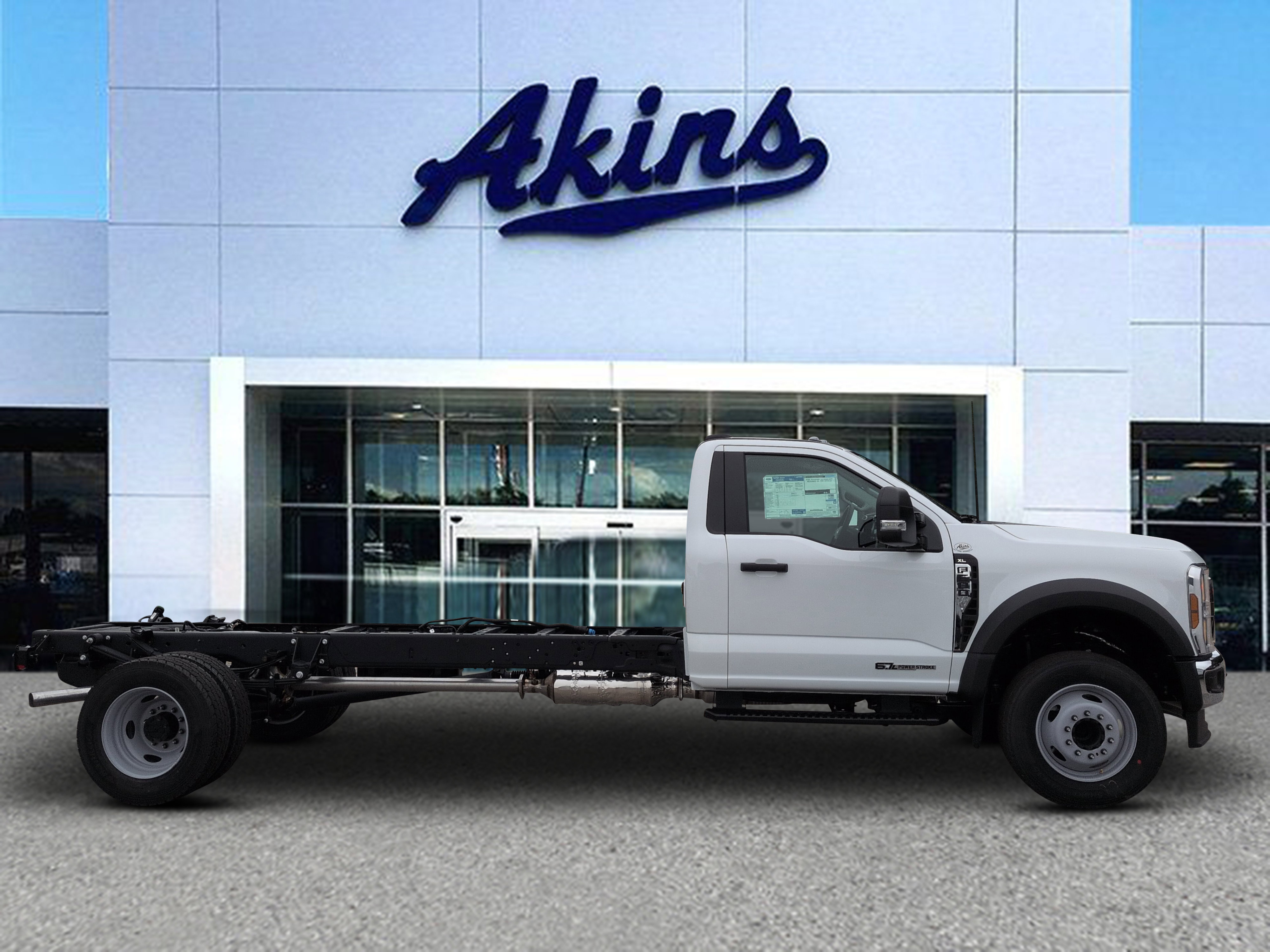  Ford Super Duty F-600 DRW