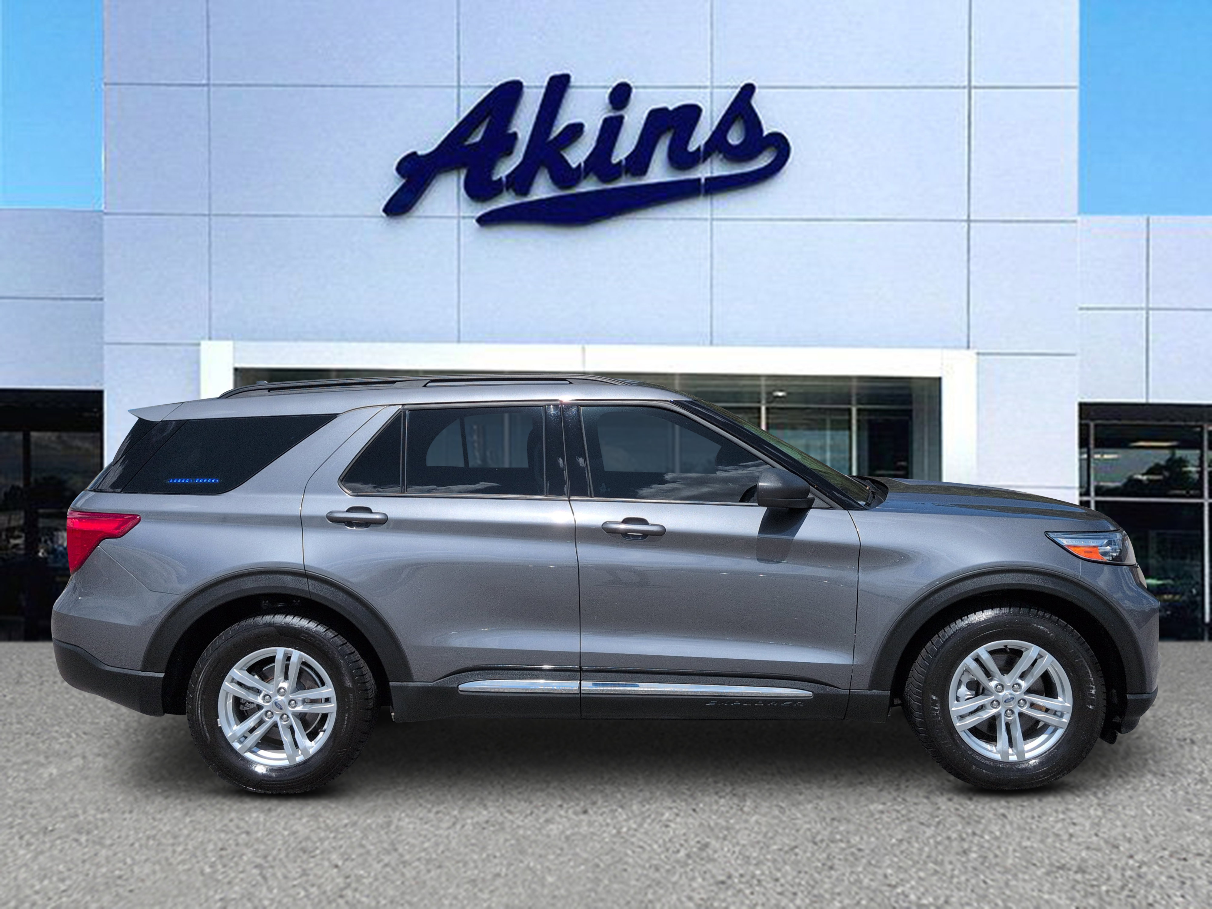 2022 Ford Explorer