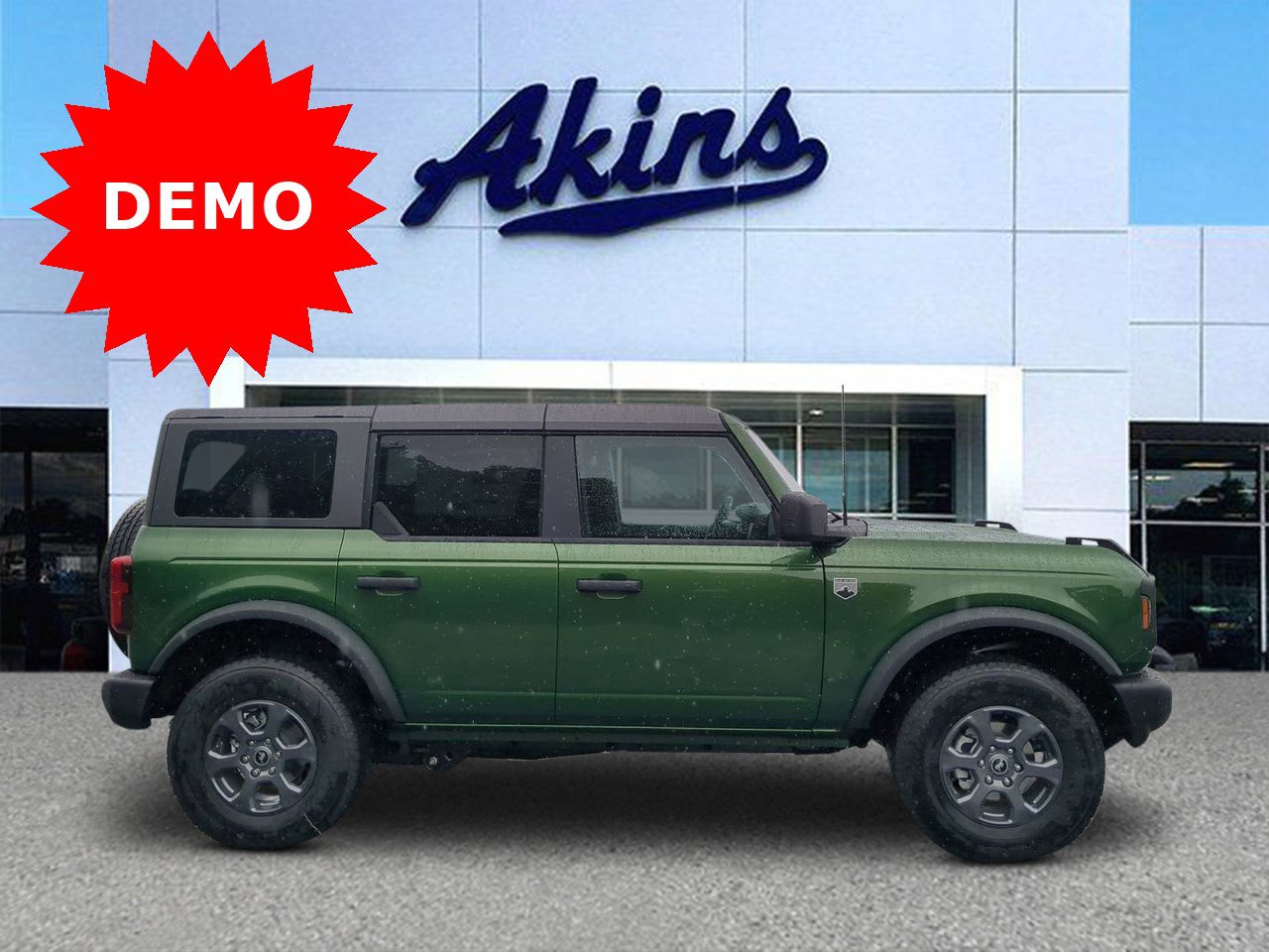 2025 Ford Bronco 4-Door Big Bend's photo
