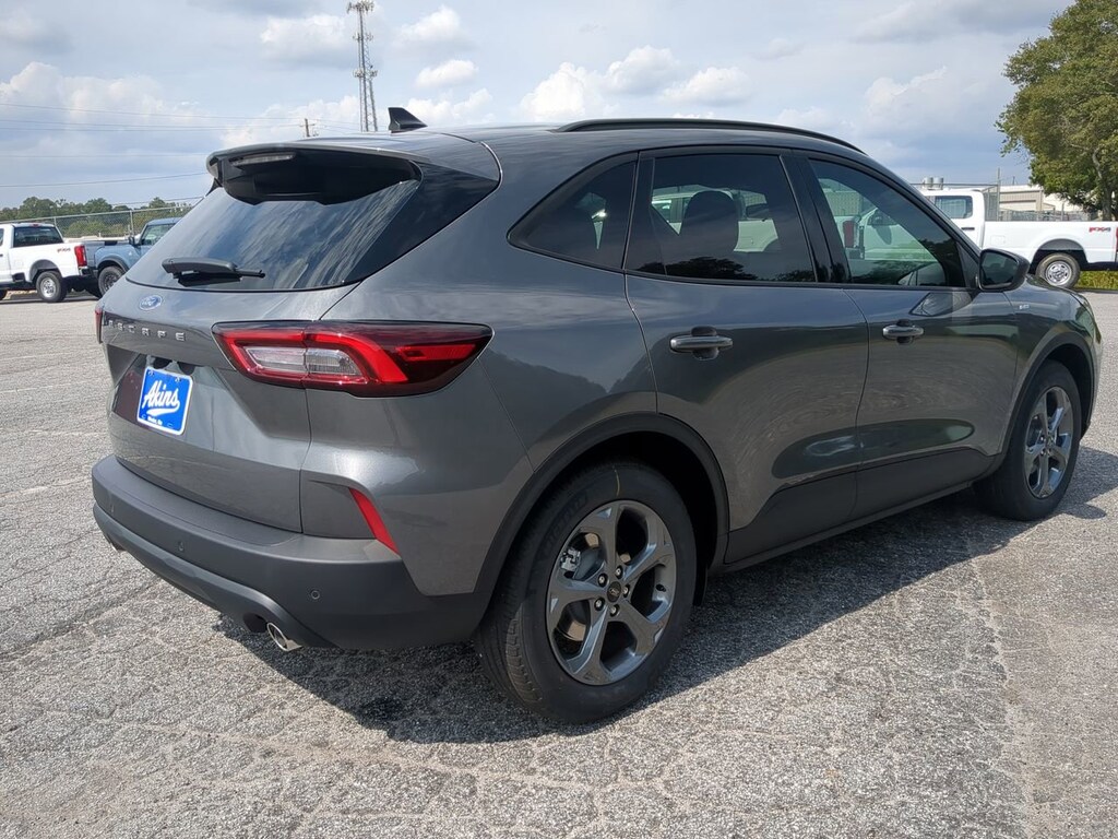 New 2026 Ford Escape ST-Line SUV