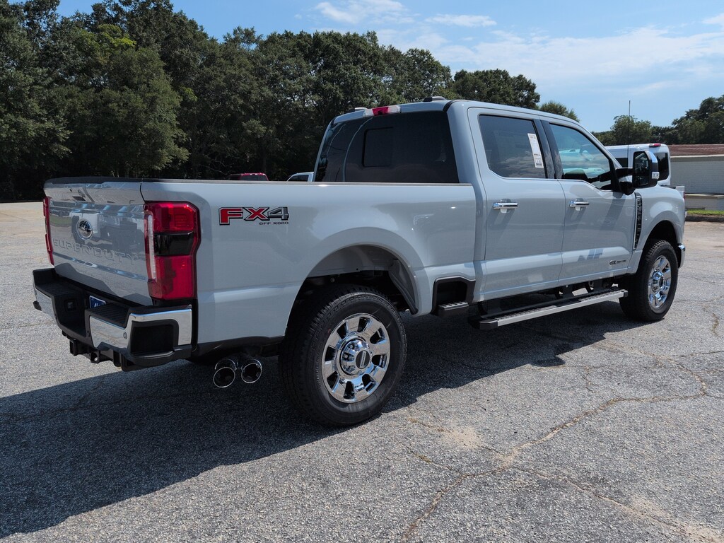 New 2026 Ford Super Duty F-250 SRW Lariat TRUCK