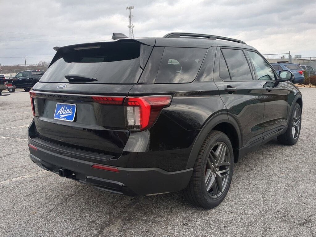 New 2026 Ford Explorer ST-Line SUV
