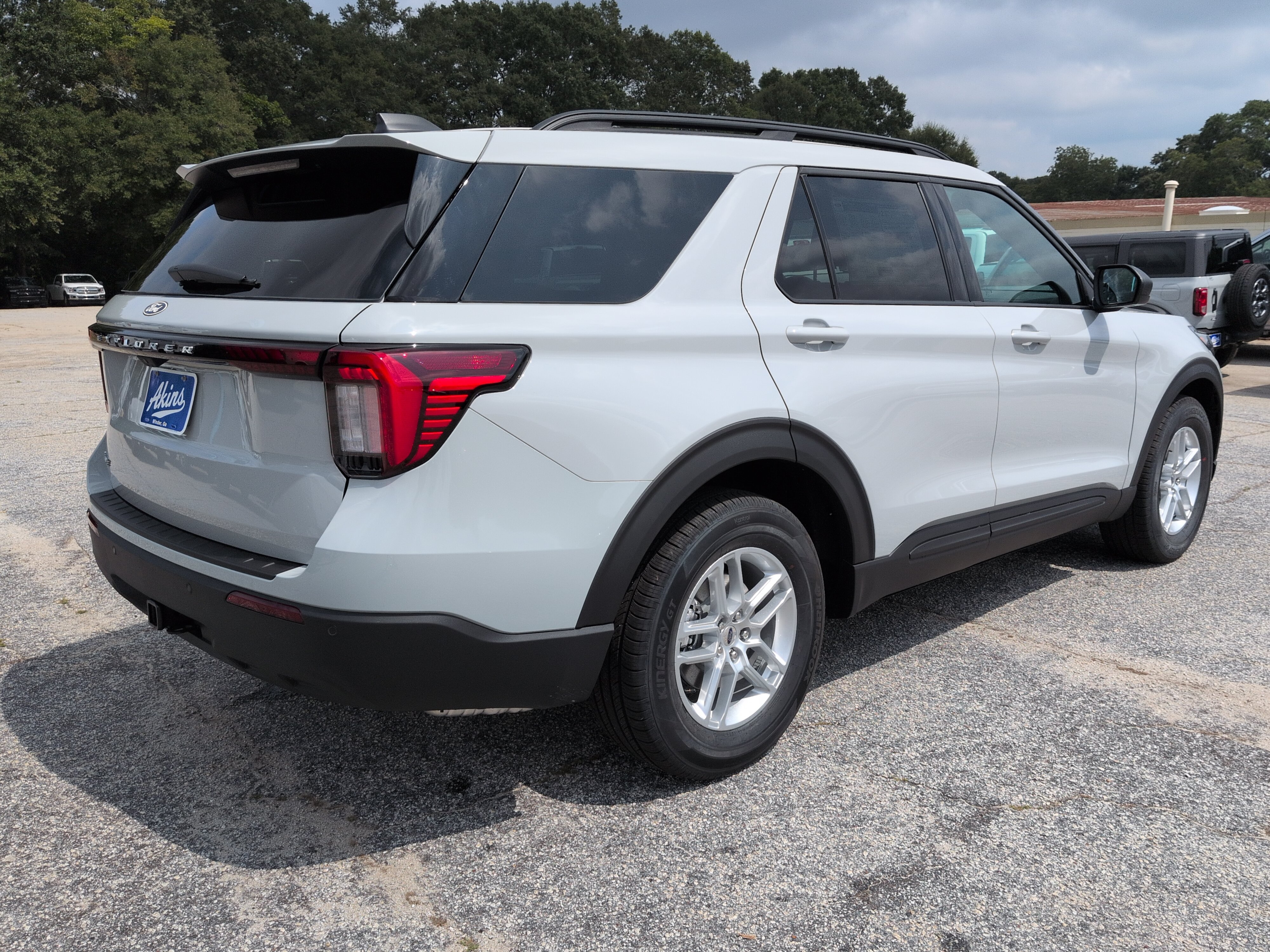 New 2027 Ford Explorer Active SUV