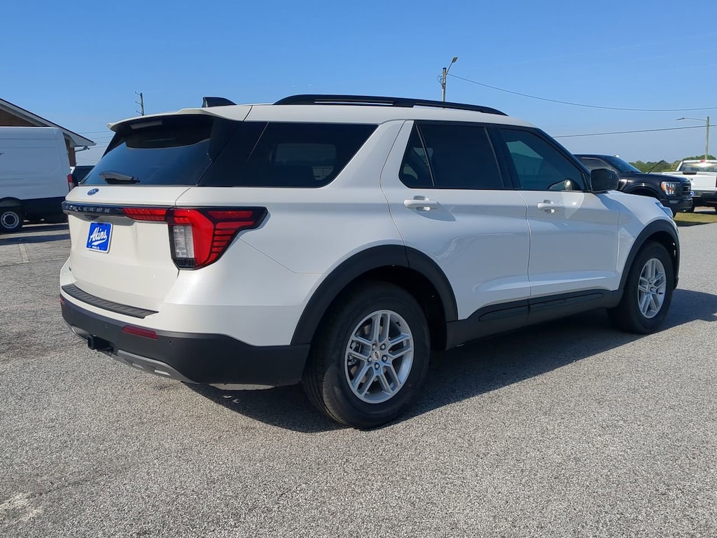 New 2026 Ford Explorer Active SUV
